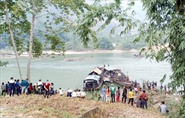 Tìm thấy thi thể nạn nhân mất tích trong vụ lật đò trên sông Lô ở Tuyên Quang