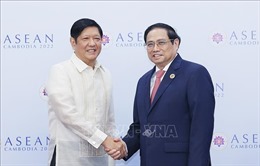 Thủ tướng Phạm Minh Chính gặp Tổng thống Philipines Ferdinand Marcos