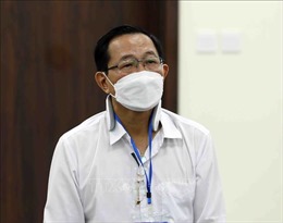 Xét xử cựu Thứ trưởng Bộ Y tế Cao Minh Quang: Luật sư xin giảm nhẹ hình phạt cho bị cáo