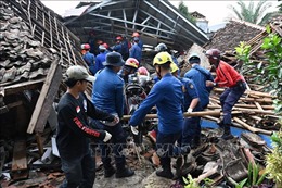 Nỗ lực giải cứu nhanh nhất sau trận động đất ở Indonesia