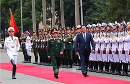 Bộ trưởng Quốc phòng Mông Cổ thăm chính thức Việt Nam