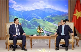 Thủ tướng Phạm Minh Chính tiếp Bộ trưởng Quốc phòng Mông Cổ 