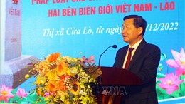 Phổ biến chính sách, pháp luật cho các trưởng bản hai bên biên giới Việt - Lào