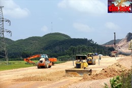 Thiếu đất san lấp các khu tái định cư cao tốc Vạn Ninh - Cam Lộ