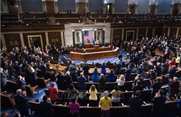 Hạ viện Mỹ thông qua dự luật ngân sách duy trì hoạt động của chính phủ