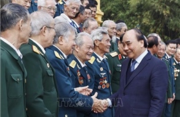 Chủ tịch nước gặp mặt Ban liên lạc Cựu chiến binh Bộ đội Tên lửa Phòng không và Sư đoàn 361