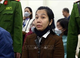 Hoãn tuyên án phúc thẩm vụ &#39;siêu lừa&#39; Nguyễn Thị Hà Thành