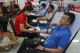 Động viên các tầng lớp nhân dân tham gia hiến máu tình nguyện dịp Tết