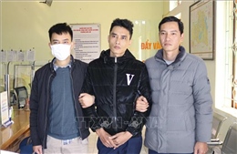 Bắt tạm giam một viên chức Trung tâm Quản lý đất đai huyện Mường Nhé