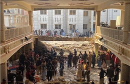 Vụ nổ đền thờ ở Pakistan: Thủ tướng Shebaz Sharif nhận định đây là vụ tấn công liều chết