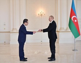 Đại sứ Đặng Minh Khôi trình Quốc thư lên Tổng thống Azerbaijan