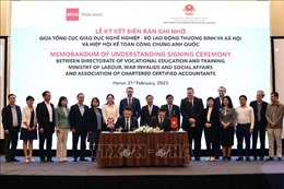 Thúc đẩy hợp tác trong giáo dục nghề nghiệp giữa Việt Nam và Vương quốc Anh