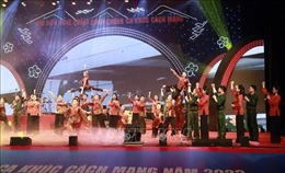 Khai mạc Hội diễn nghệ thuật quần chúng Ca khúc cách mạng