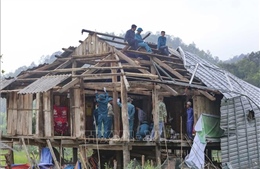 Mưa lớn, gió lốc gây nhiều thiệt hại tại Điện Biên