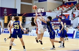 SEA Games 32: Đội bóng rổ nữ 5x5 Việt Nam xuất sắc đánh bại Thái Lan 