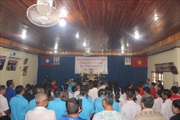 Người Việt tại 4 tỉnh Nam Lào dâng hương tưởng nhớ Bác