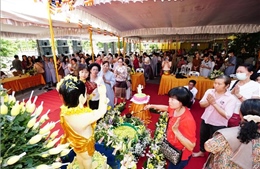 Chùa Phật Tích Viêng Chăn (Lào) tổ chức Đại lễ Phật đản Phật lịch 2567