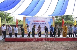 Khởi công xây dựng nhà Đại đoàn kết cho người nghèo tỉnh Điện Biên