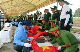 Kiên Giang: Tổ chức lễ an táng 31 hài cốt liệt sỹ