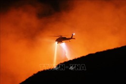 Mỹ: Cháy rừng tại bang California khiến người dân phải sơ tán