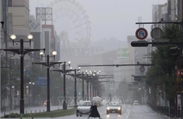 Nhật Bản cảnh báo bão mạnh đúng dịp nghỉ lễ Obon