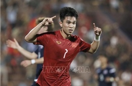 Thắng đậm U23 Guam 6 - 0, U23 Việt Nam tạm dẫn đầu bảng C