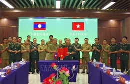 Bộ đội Biên phòng Điện Biên hội đàm với Ty An ninh tỉnh Phông Sa Lỳ (Lào)