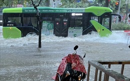 Ngành giao thông Hà Nội lên phương án ứng phó với ngập lụt, vỡ đê