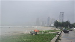 Mưa lớn chưa dứt, Đà Nẵng tiếp tục ứng phó với áp thấp trên biển