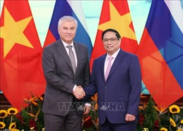 Thủ tướng Phạm Minh Chính hội kiến Chủ tịch Duma Quốc gia Quốc hội LB Nga