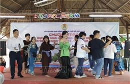 Công đoàn và gia đình Việt đồng hành cùng sinh viên Lào, Campuchia​