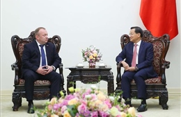Phó Thủ tướng Lê Minh Khái tiếp Chủ tịch Ủy ban Giám định tư pháp Belarus