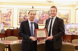Đại sứ Việt Nam tại Mỹ thăm và làm việc tại tiểu bang Maryland