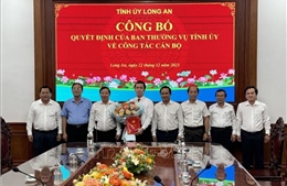 TP Hồ Chí Minh tăng cường, hỗ trợ cán bộ quản lý cho tỉnh Long An