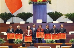 Chủ tịch Quốc hội dự gặp mặt các nguyên lãnh đạo Quốc hội nhân dịp Xuân Giáp Thìn 2024