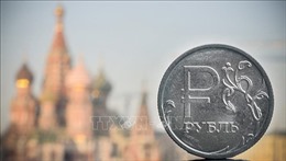Giá dầu tăng giúp Nga ổn định đồng nội tệ