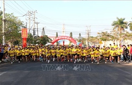 Bình Thuận: Sôi nổi Hội thi leo núi Tà Cú mở rộng năm 2024