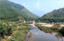 Cấm tắm suối thượng nguồn sông Cu Đê vì xảy ra nhiều vụ đuối nước