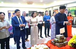 Cộng đồng người Việt tại Malaysia thành kính hướng về cội nguồn tiên tổ