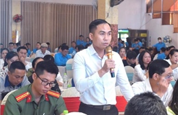 Đối thoại giữa lãnh đạo UBND tỉnh Đắk Lắk với cán bộ Công đoàn, người lao động