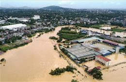 Mưa lớn gây ngập lụt tại Hòa Bình