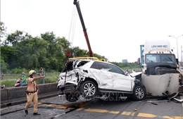 Giao thông khu vực cầu Phú Mỹ đã ổn định sau vụ 7 ô tô tông liên hoàn