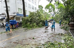 Hà Nội: Huy động 100% công nhân môi trường dọn dẹp vệ sinh các tuyến phố nội đô