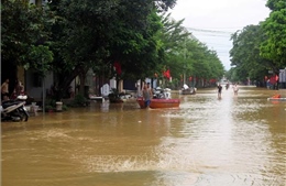 Nước lũ dâng cao, Thái Nguyên di dời khẩn cấp hàng trăm hộ dân trong đêm