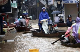 Mưa chồng lên lũ, Hà Nội gồng mình chống đỡ