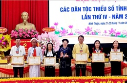 Chung sức, đồng lòng để &#39;thay da, đổi thịt&#39; vùng dân tộc thiểu số