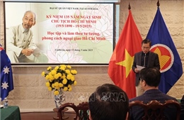 Khẳng định giá trị thời đại của phong cách ngoại giao của Chủ tịch Hồ Chí Minh