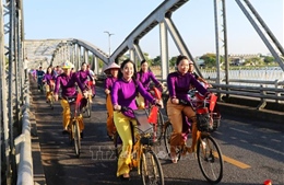 Huế tổ chức đạp xe vì môi trường với chủ đề &#39;Áo dài qua phố&#39; năm 2025