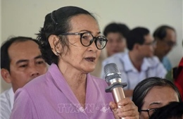 Nữ thương binh nặng lòng với các nạn nhân da cam