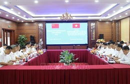 Lạng Sơn và Quảng Tây (Trung Quốc) hội đàm phương thức giao nhận hàng hóa xuất nhập khẩu
